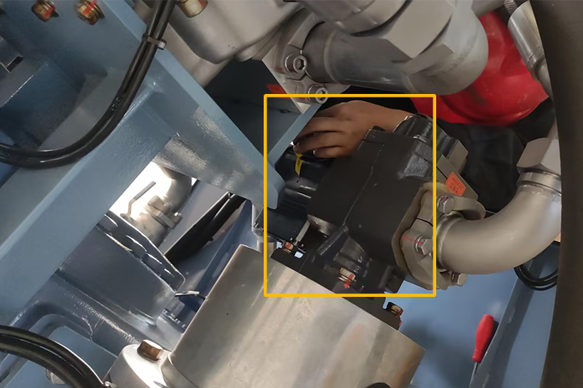 油液在線監(jiān)測(cè)系統(tǒng)